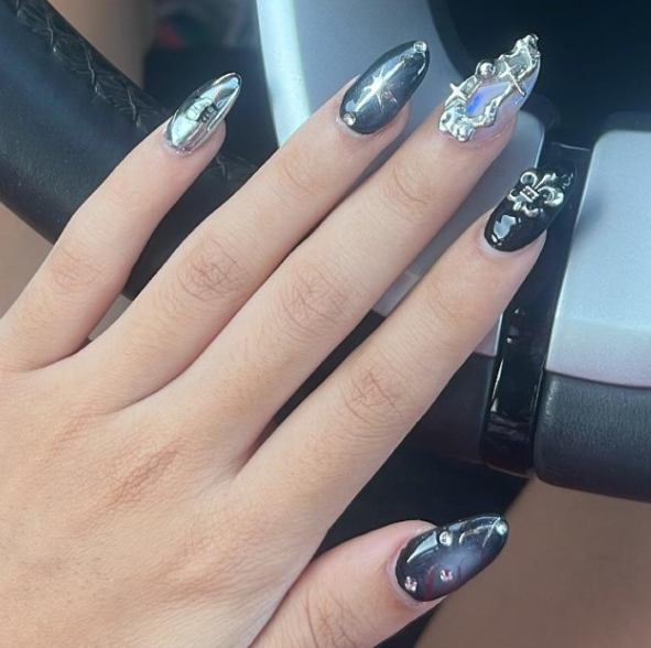 Y2k Nails