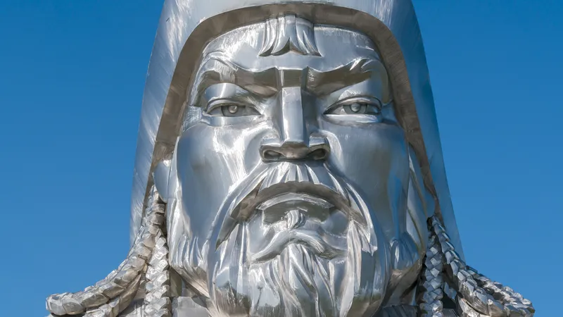 Art:1muz1s1udne= Genghis Khan