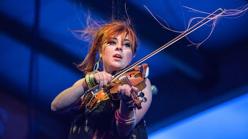 Amanda Shaw Net Worth: $2 Million (Musician, Actress)