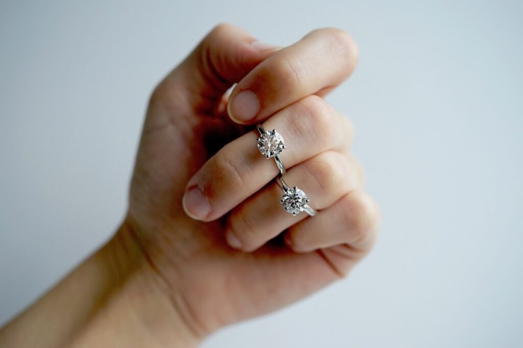 Do Amore Net Worth: Ethical Jewelry Brand's Success