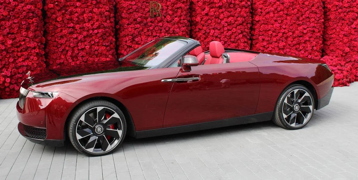 Rolls Royce Net Worth: $30 Billion (Brand Valuation)